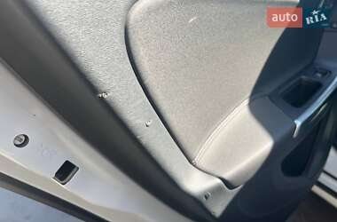 Универсал Volvo V60 2015 в 