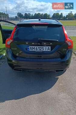Универсал Volvo V60 2014 в 