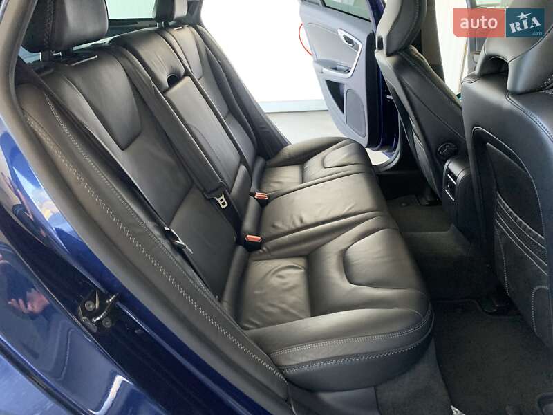 Універсал Volvo V60 2011 в Львові