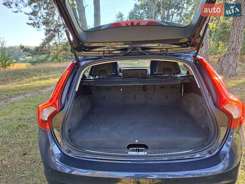 Универсал Volvo V60 2014 в Ровно