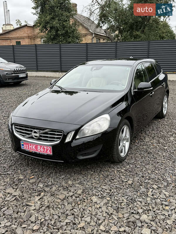 Универсал Volvo V60 2011 в Луцке фото 3 Универсал Volvo V60 2011 в Луцке