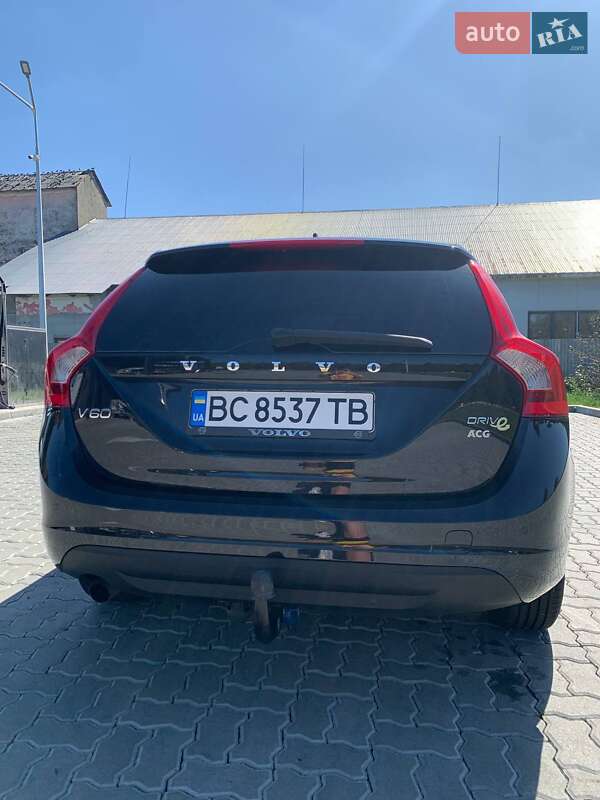 Универсал Volvo V60 2011 в Дрогобыче