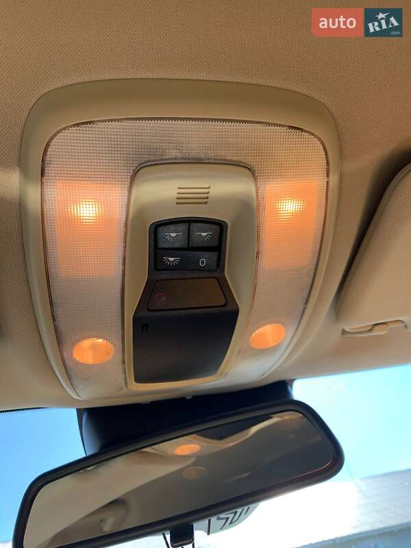 Универсал Volvo V60 2011 в Дрогобыче