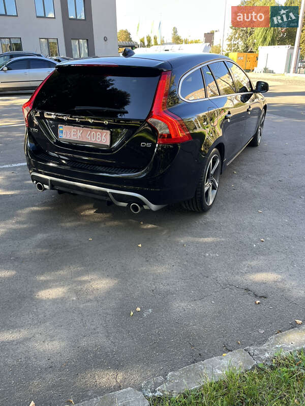 Универсал Volvo V60 2011 в Луцке