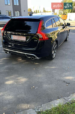 Универсал Volvo V60 2011 в 