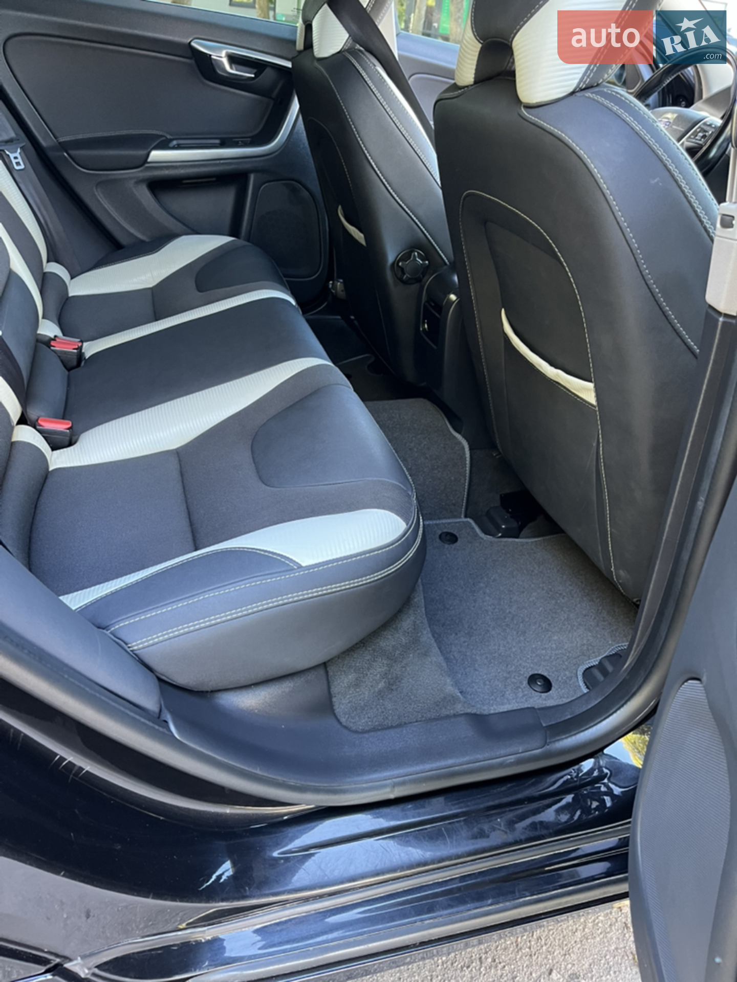 2011 Volvo V60 - мініатюра 58