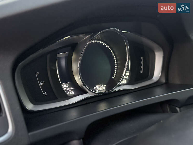 Универсал Volvo V60 2016 в Киеве фото 39 Универсал Volvo V60 2016 в Киеве