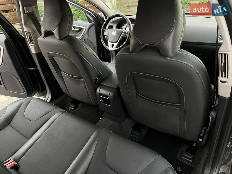 Универсал Volvo V60 2012 в Стрые