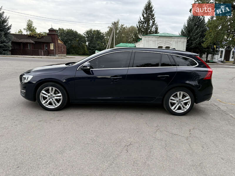 Универсал Volvo V60 2015 в Полтаве