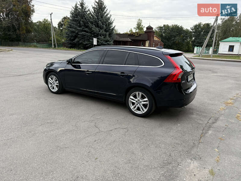 Универсал Volvo V60 2015 в Полтаве