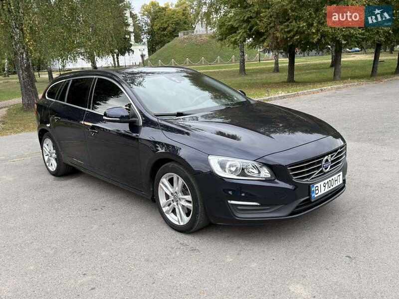 Универсал Volvo V60 2015 в Полтаве