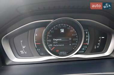 Универсал Volvo V60 2014 в 