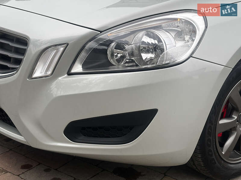 Универсал Volvo V60 2012 в Стрые