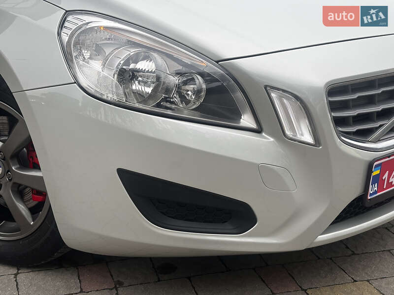 Универсал Volvo V60 2012 в Стрые
