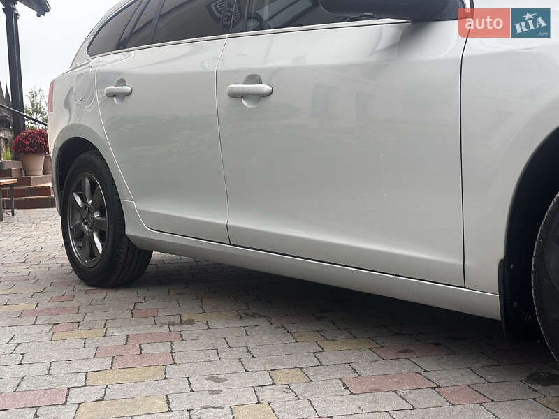 Универсал Volvo V60 2012 в Стрые