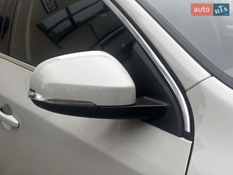 Универсал Volvo V60 2012 в Стрые
