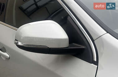Универсал Volvo V60 2012 в 
