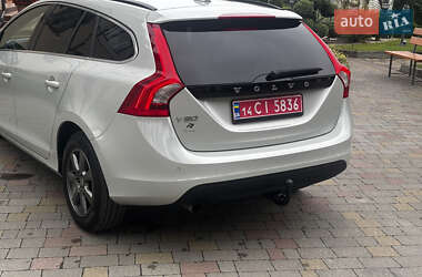 Универсал Volvo V60 2012 в 