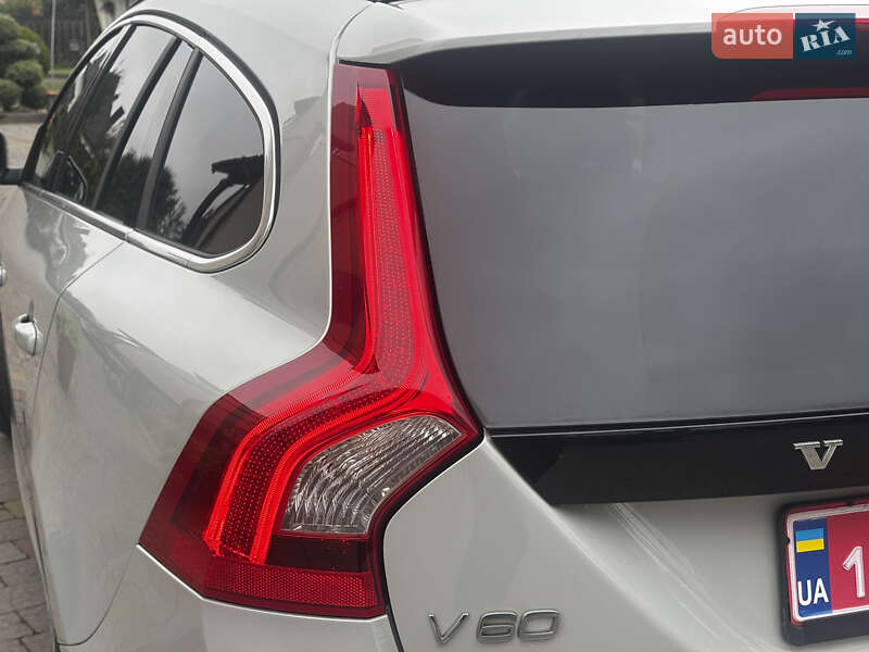 Универсал Volvo V60 2012 в Стрые