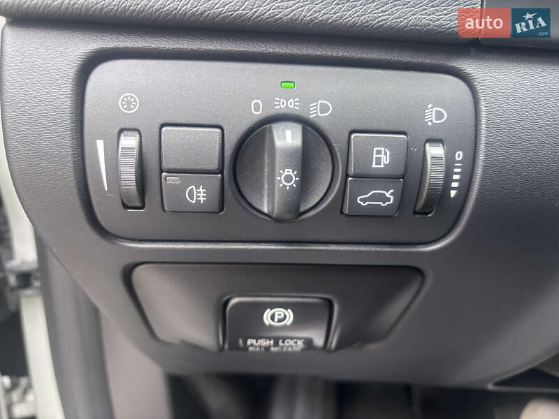 Универсал Volvo V60 2012 в Стрые