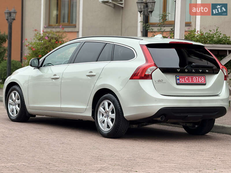 Универсал Volvo V60 2011 в Стрые