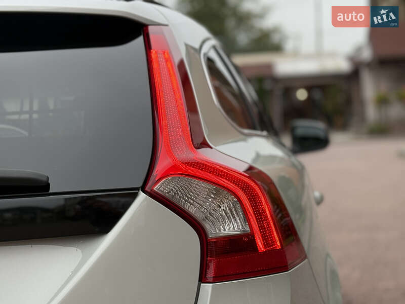 Универсал Volvo V60 2011 в Стрые
