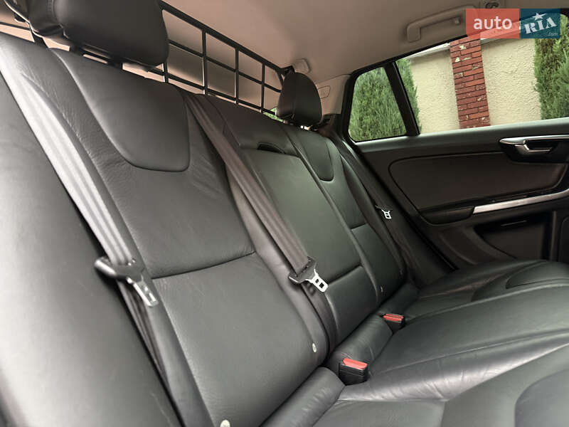 Универсал Volvo V60 2011 в Стрые