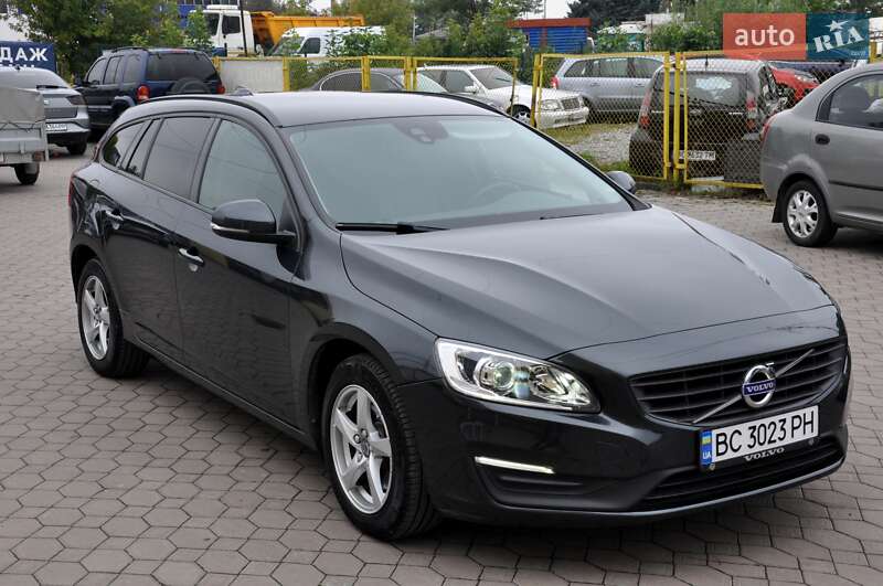 Универсал Volvo V60 2015 в Львове