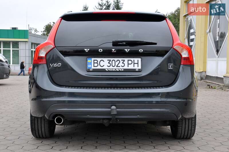Универсал Volvo V60 2015 в Львове