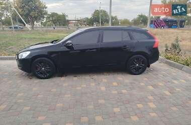 Универсал Volvo V60 2011 в 