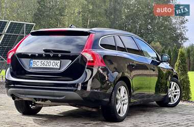 Универсал Volvo V60 2010 в 