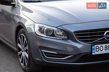 Универсал Volvo V60 2016 в 