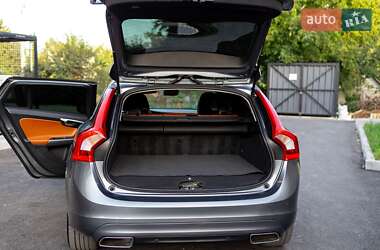 Универсал Volvo V60 2016 в 