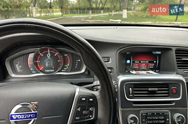 Универсал Volvo V60 2014 в 