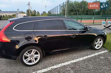 Универсал Volvo V60 2013 в Шепетовке