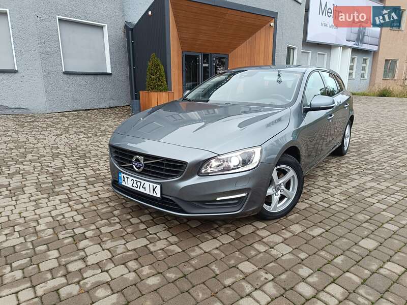 Универсал Volvo V60 2017 в 
