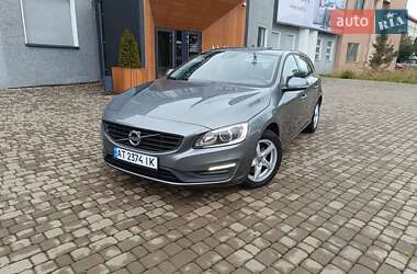 Универсал Volvo V60 2017 в 