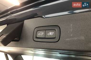 Универсал Volvo V60 2021 в 