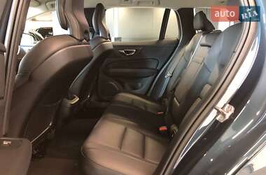 Универсал Volvo V60 2021 в 