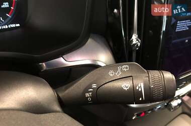 Универсал Volvo V60 2021 в 