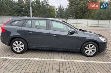 Універсал Volvo V60 2013 в 