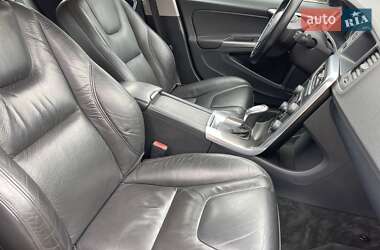 Універсал Volvo V60 2013 в 
