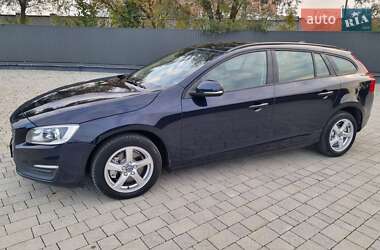 Универсал Volvo V60 2015 в 