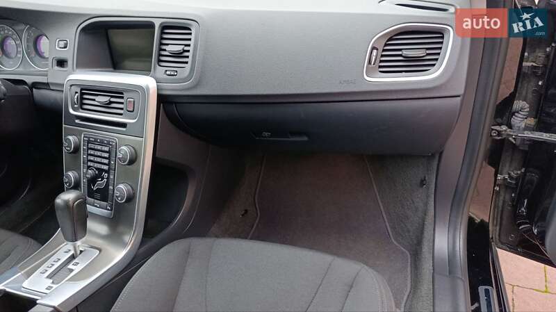 Универсал Volvo V60 2012 в Стрые