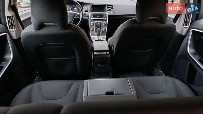 Универсал Volvo V60 2012 в Стрые