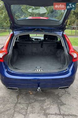 Універсал Volvo V60 2016 в  фото 23 Універсал Volvo V60 2016 в