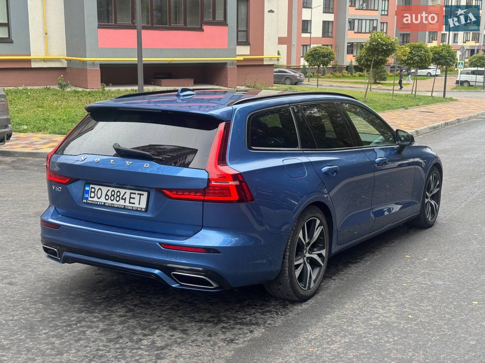 2020 Volvo V60 - мініатюра 9