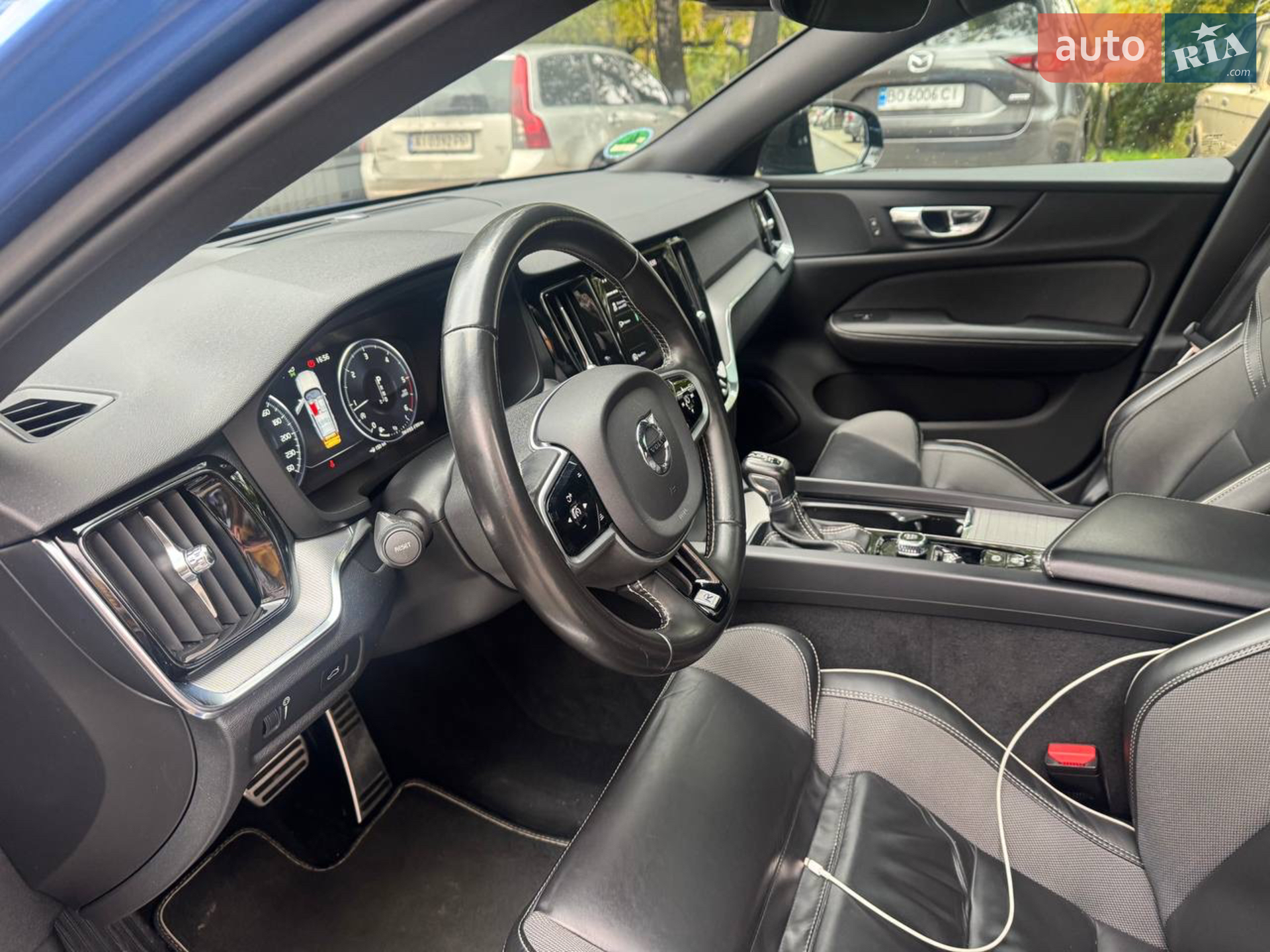 2020 Volvo V60 - мініатюра 32