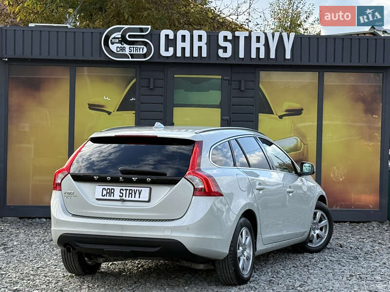 Универсал Volvo V60 2011 в Стрые