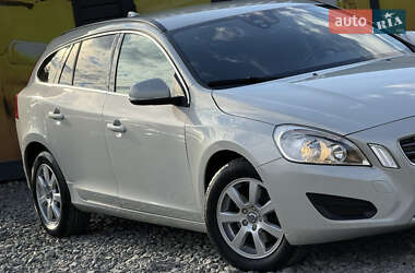 Универсал Volvo V60 2011 в 